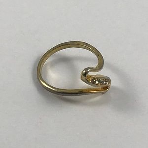 Vintage Jewelry - Vintage Gold Tone Ring, Vintage Jewelry, Size 6 Vintage Jewelry - Vintage Gold Tone Ring, Vintage Jewelry, Size 6